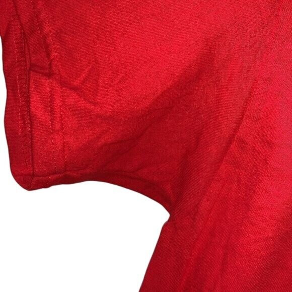 Who Needs Santa When We Have Grandpa Red T-Shirt XL Gildan Heavy Cotton Christma - Picture 5 of 9